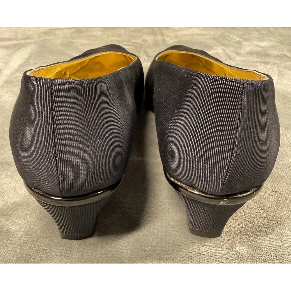 Pancaldi 1888 Womens 8 B Navy Grosgrain Pumps Kitten Heel Italy